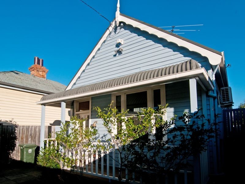 4 Balmoral Street, Sandy Bay TAS 7005