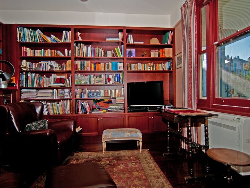 4 Balmoral Street, Sandy Bay TAS 7005