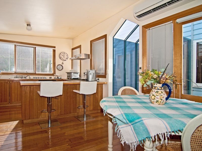 4 Balmoral Street, Sandy Bay TAS 7005