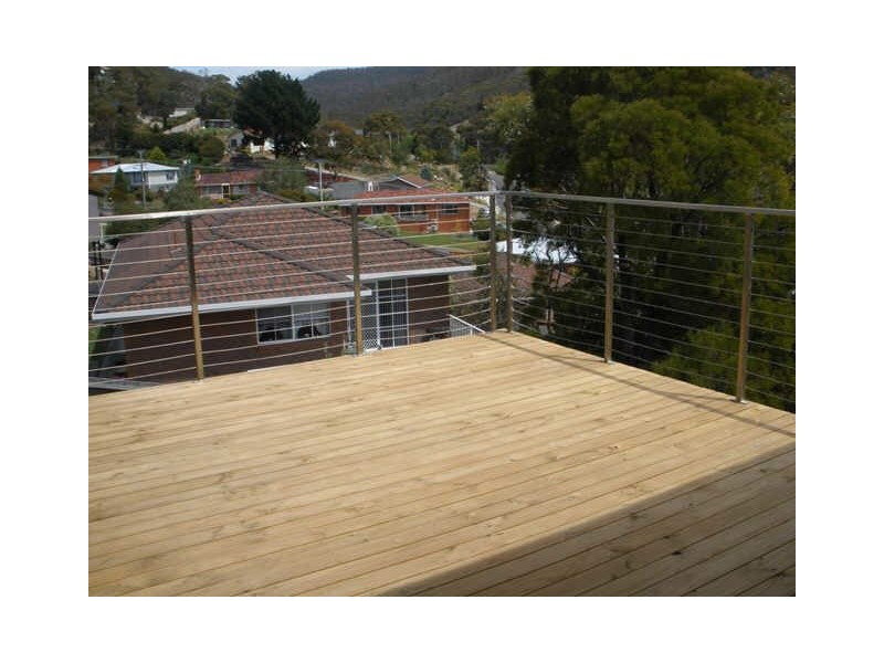 7 Olive Grove, Lenah Valley TAS 7008