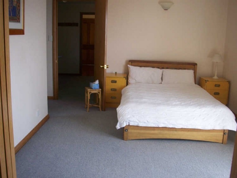 77 Coolamon Road, Taroona TAS 7053