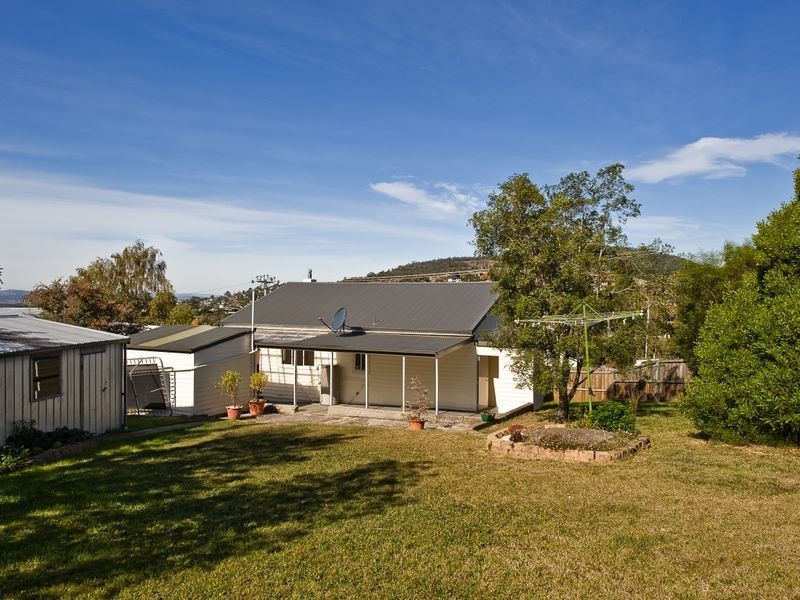 42 Kalang Avenue, Lenah Valley TAS 7008
