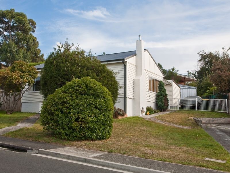 42 Kalang Avenue, Lenah Valley TAS 7008