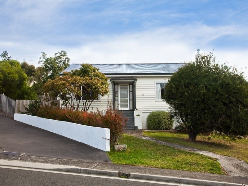42 Kalang Avenue, Lenah Valley TAS 7008