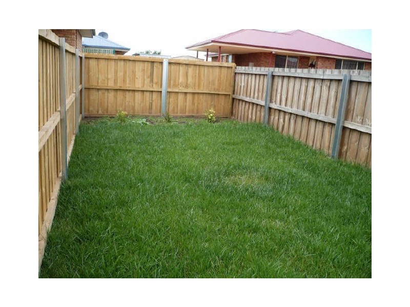 1/26 Madison Avenue, Brighton TAS 7030