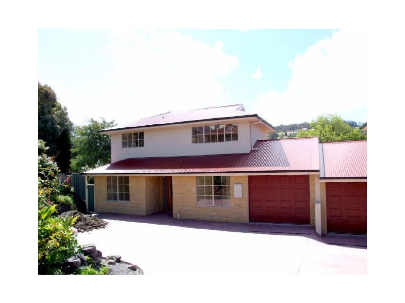 2/47A Wellesley Street, South Hobart TAS 7004
