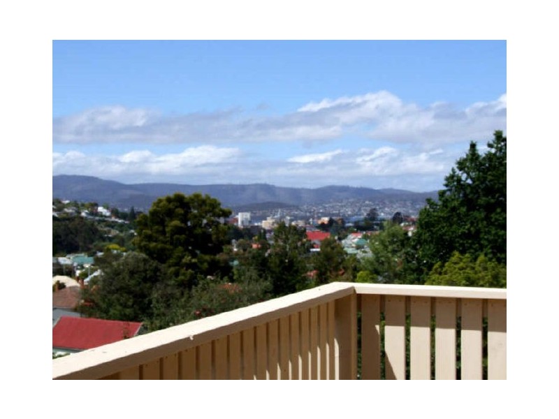 2/47A Wellesley Street, South Hobart TAS 7004