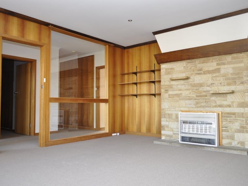 4 Pinaroo Court, Howrah TAS 7018