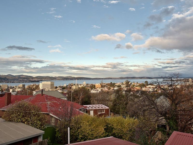 4 Cavell Street, West Hobart TAS 7000