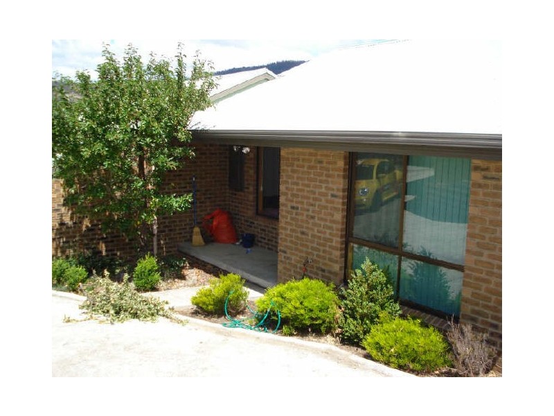 8/5-7 Aldrige Court, Austins Ferry TAS 7011