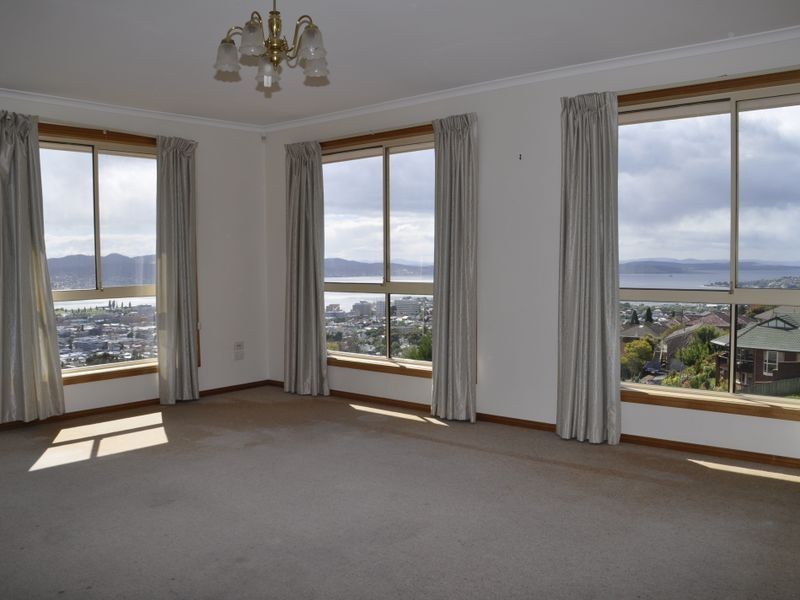 1/9 Fielding Drive, West Hobart TAS 7000
