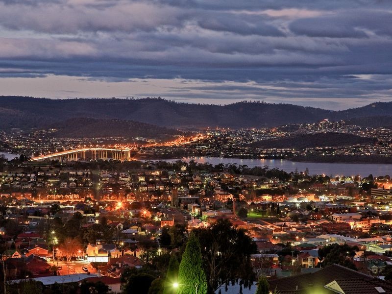 1/9 Fielding Drive, West Hobart TAS 7000