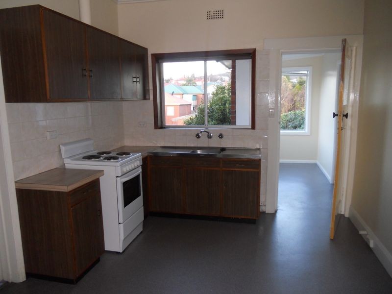 7 Cross Street, New Town TAS 7008