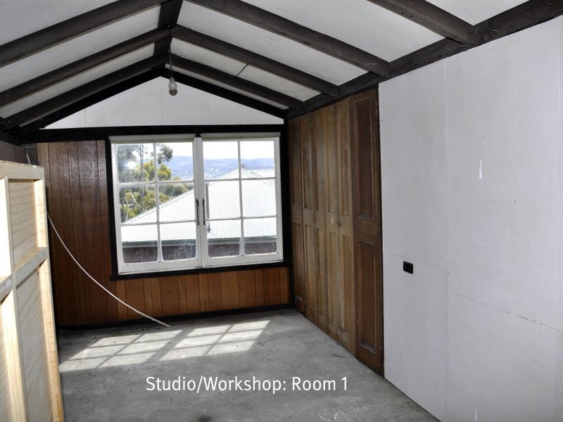 13 Knocklofty Terrace, West Hobart TAS 7000
