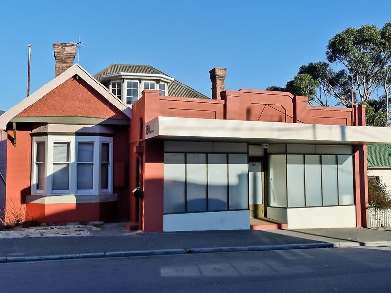 180 New Town Road, New Town TAS 7008