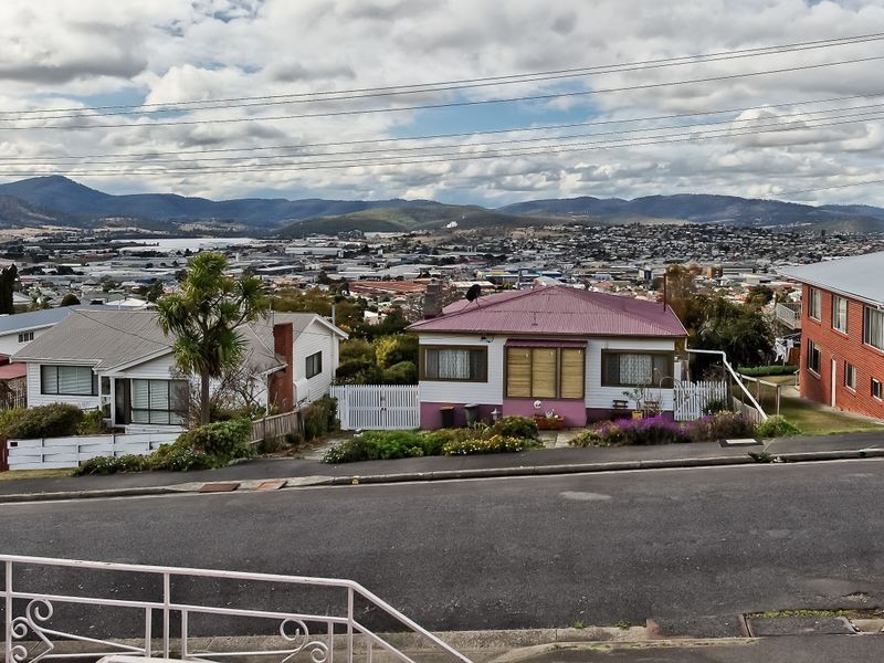 23 Eighth Avenue, West Moonah TAS 7009
