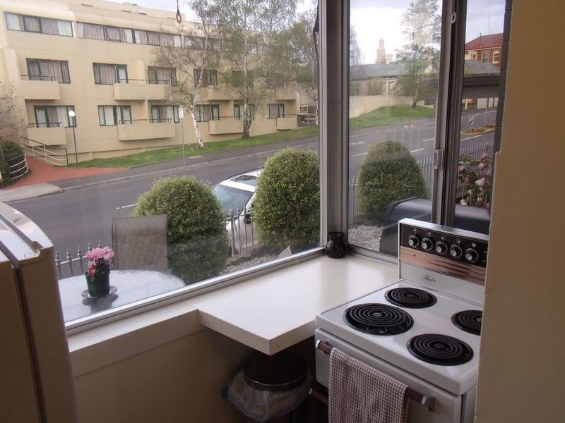 4/64 St Georges Terrace, Battery Point TAS 7004