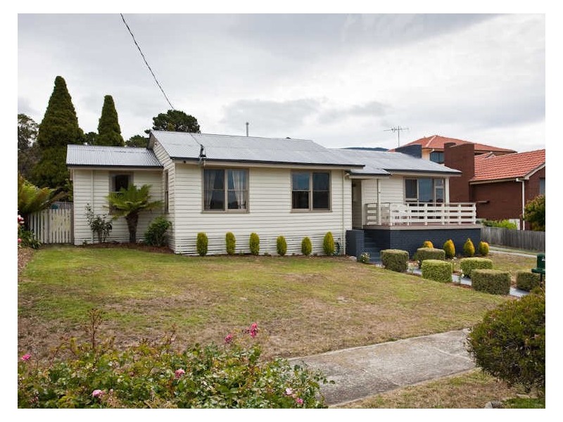 26 Bournville Crescent, Claremont TAS 7011