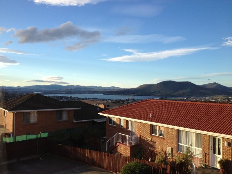 3/6 Peppo Court, Glenorchy TAS 7010