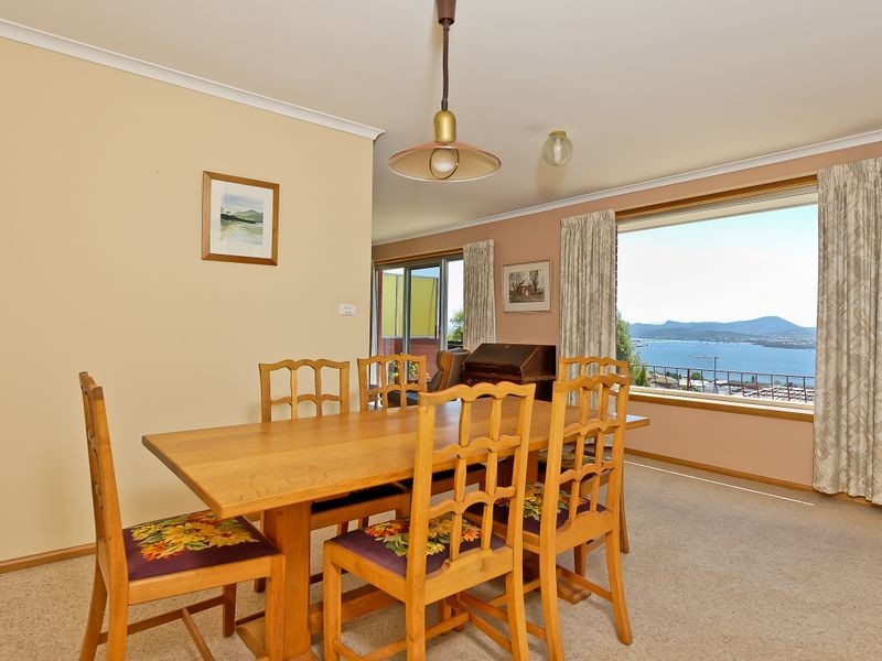 23 Broadwaters Parade, Sandy Bay TAS 7005