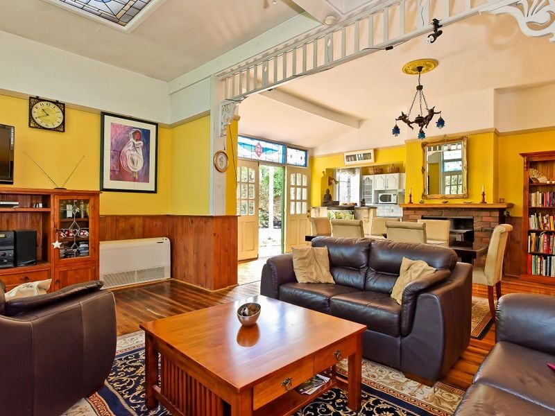 106 Creek Road, New Town TAS 7008