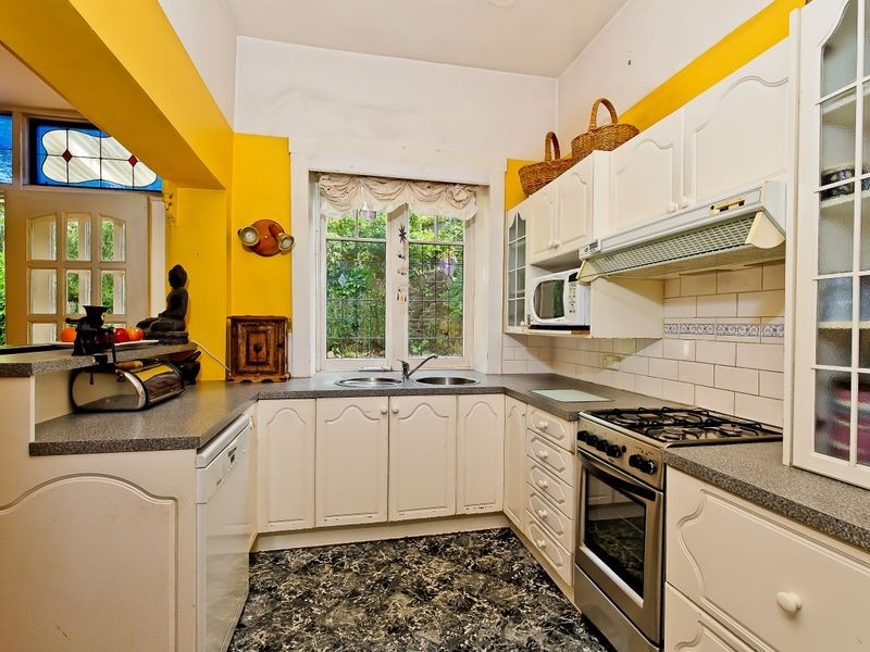 106 Creek Road, New Town TAS 7008