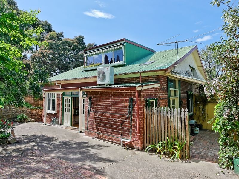 106 Creek Road, New Town TAS 7008