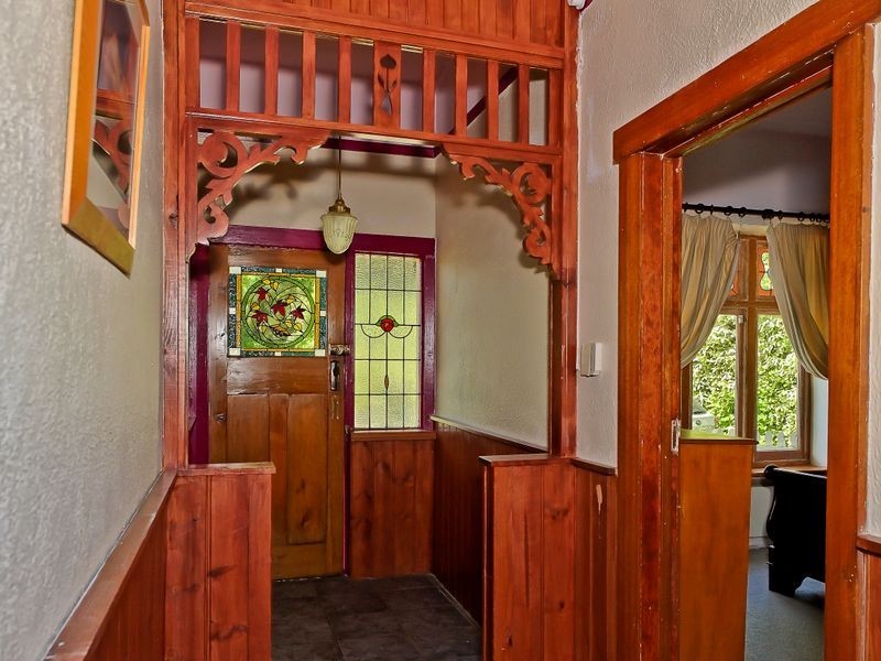 106 Creek Road, New Town TAS 7008