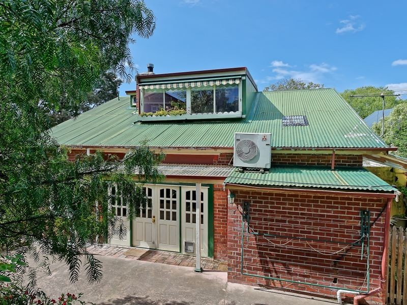 106 Creek Road, New Town TAS 7008