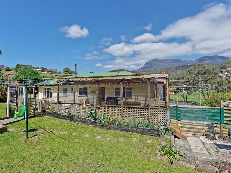 1 Devines Road, Glenorchy TAS 7010