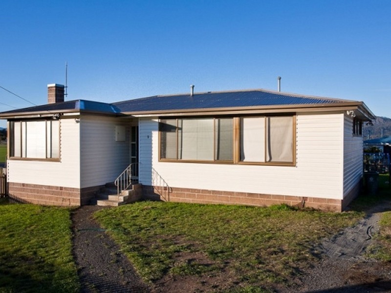 1 Dewar Place, Claremont TAS 7011