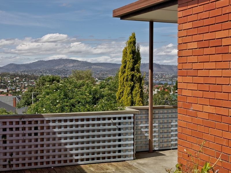 2/29 Allison Street, West Hobart TAS 7000