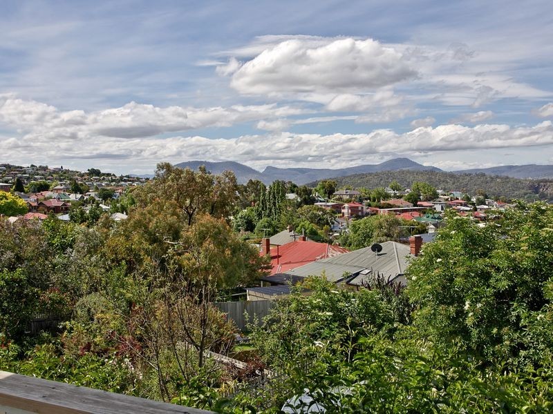 2/29 Allison Street, West Hobart TAS 7000