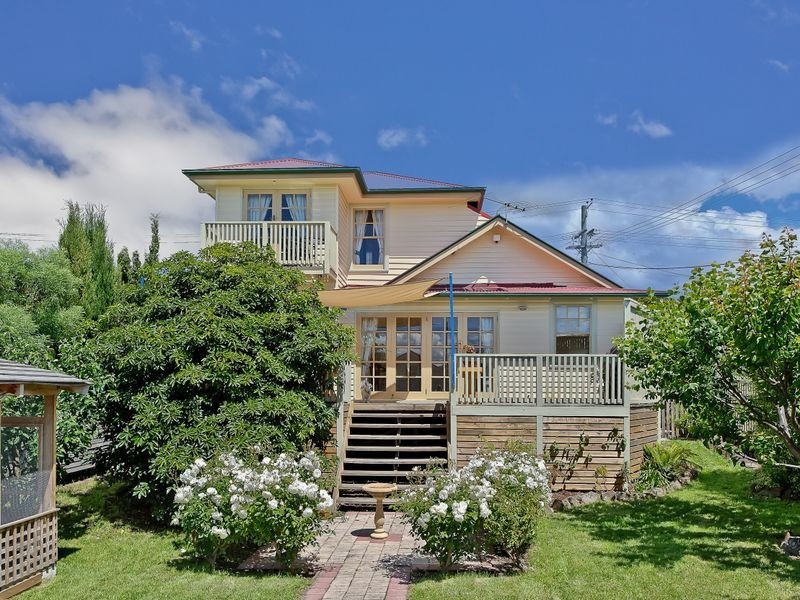 10 Baker Street, New Town TAS 7008