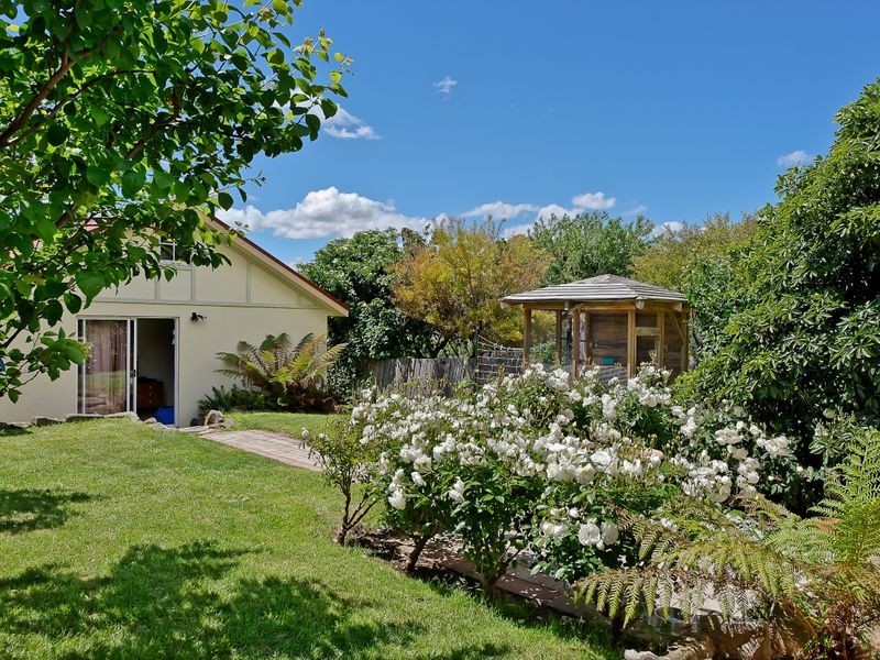 10 Baker Street, New Town TAS 7008