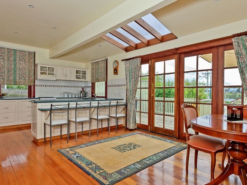 10 Baker Street, New Town TAS 7008