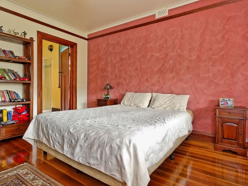 10 Baker Street, New Town TAS 7008