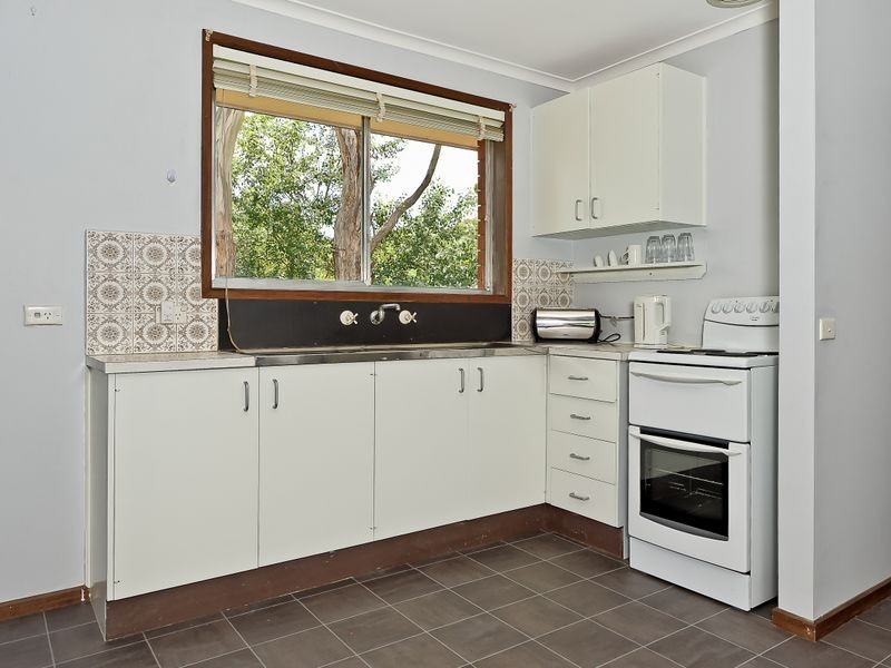 5 Lewis Avenue, Seven Mile Beach TAS 7170