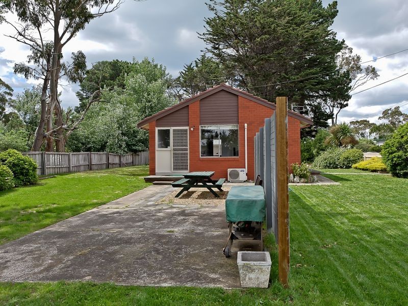 5 Lewis Avenue, Seven Mile Beach TAS 7170