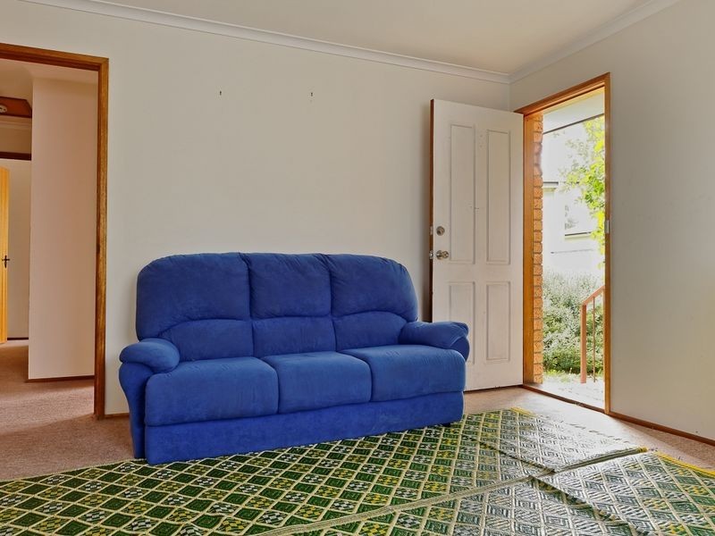 2/13 Madeline Court, Glenorchy TAS 7010