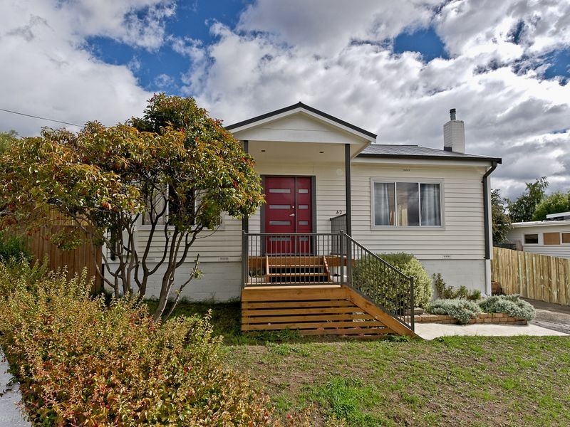 42 Kalang Avenue, Lenah Valley TAS 7008