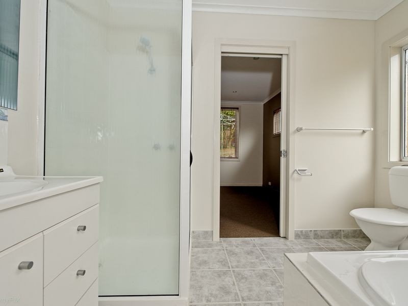 42 Kalang Avenue, Lenah Valley TAS 7008