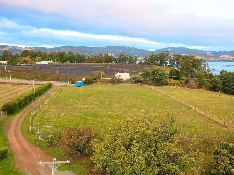 4060 Huon Highway, Castle Forbes Bay TAS 7116