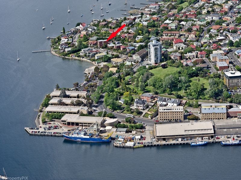 8/9 Clarke Avenue – Secheron Manor, Battery Point TAS 7004