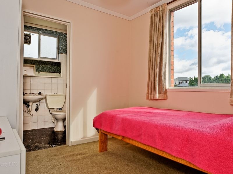 8/9 Clarke Avenue – Secheron Manor, Battery Point TAS 7004