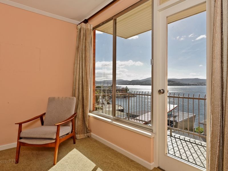 8/9 Clarke Avenue – Secheron Manor, Battery Point TAS 7004