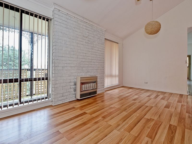 12 Tollard Place, Rokeby TAS 7019