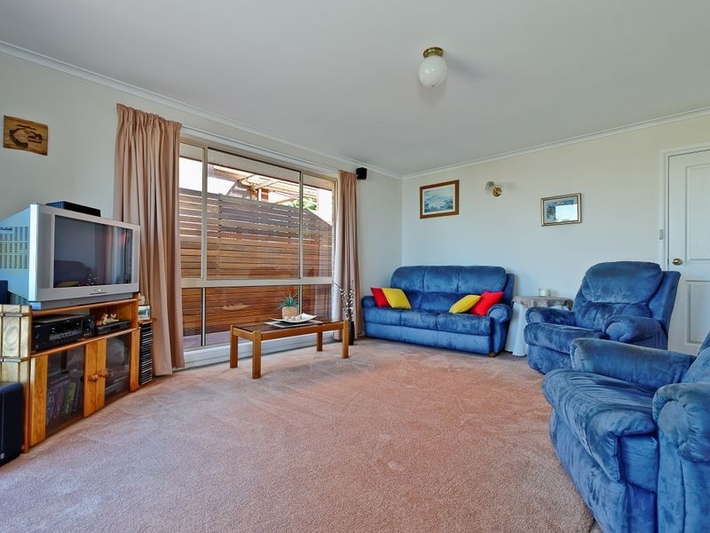 2/5 Fielding Drive, West Hobart TAS 7000