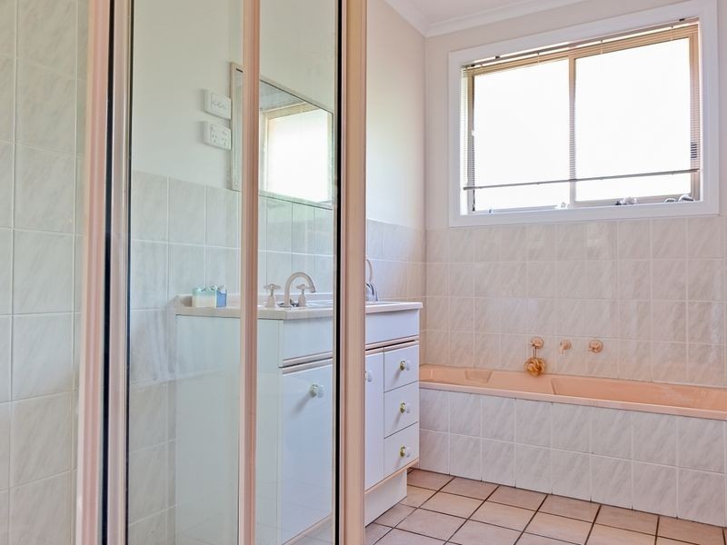 2/5 Fielding Drive, West Hobart TAS 7000