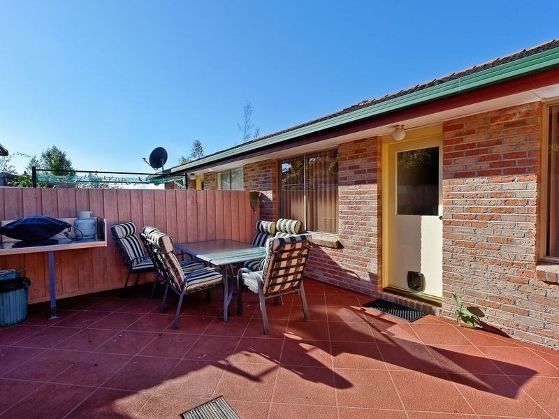 2/5 Fielding Drive, West Hobart TAS 7000
